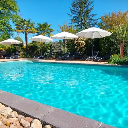 Holiday home Les Pierres Blondes