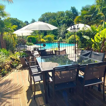 Holiday home Les Pierres Blondes *