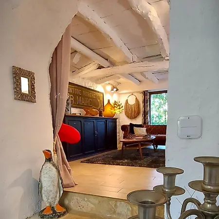 Les Pierres Blondes Holiday home