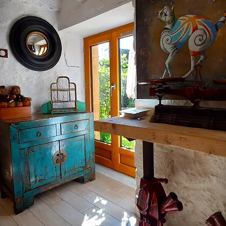 Les Pierres Blondes Holiday home *